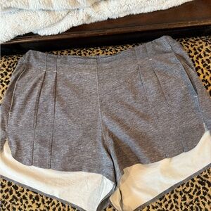 Lululemon Athletica Gray Athletic Shorts Comfortable Fit